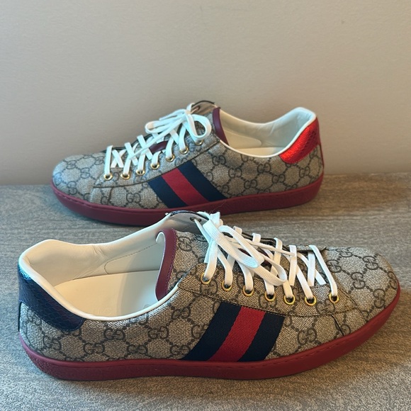 Gucci Ace Supreme GG beige sneakers - Picture 4 of 11